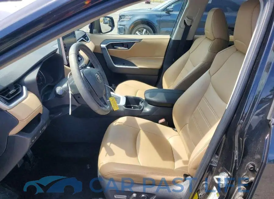 2T3C1RFV4NW196254# 7
