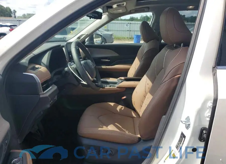 5TDAAAB57TS116961# 7