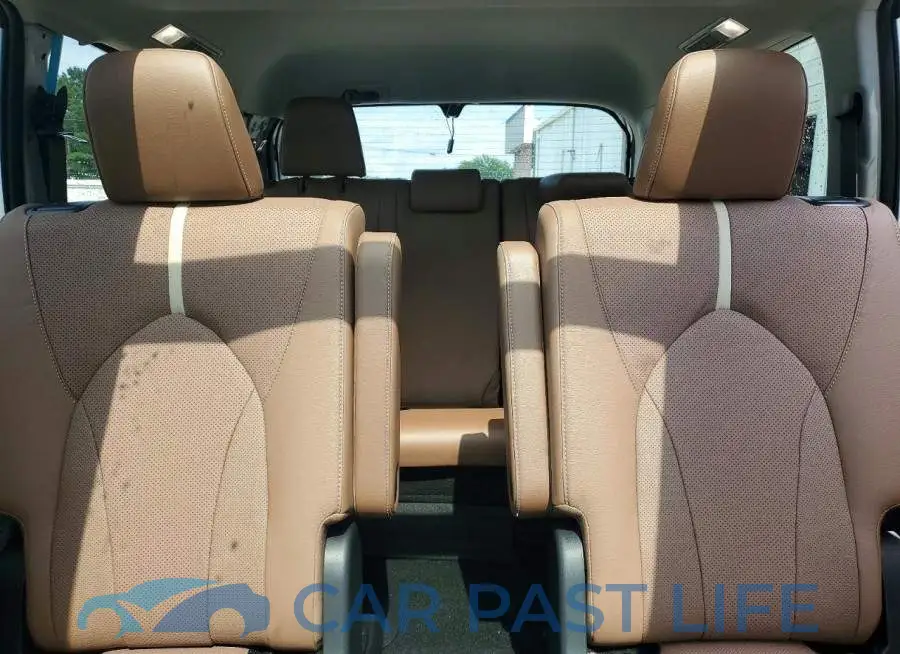 5TDAAAB57TS116961# 10