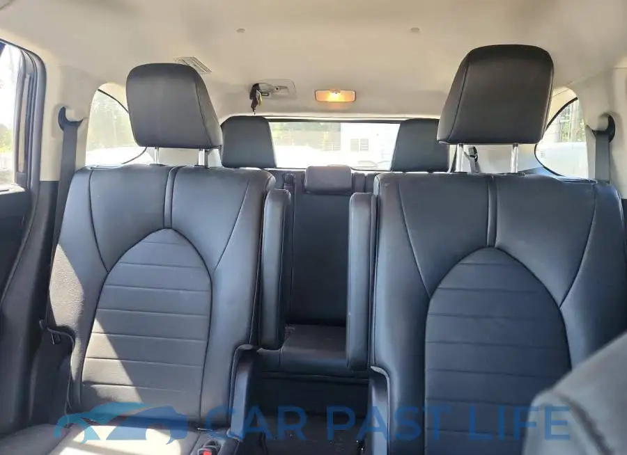 5TDHBRCH8LS504185# 10