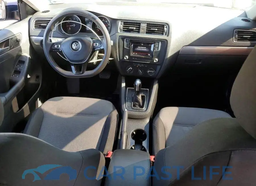 3VW2B7AJ2JM259460# 8