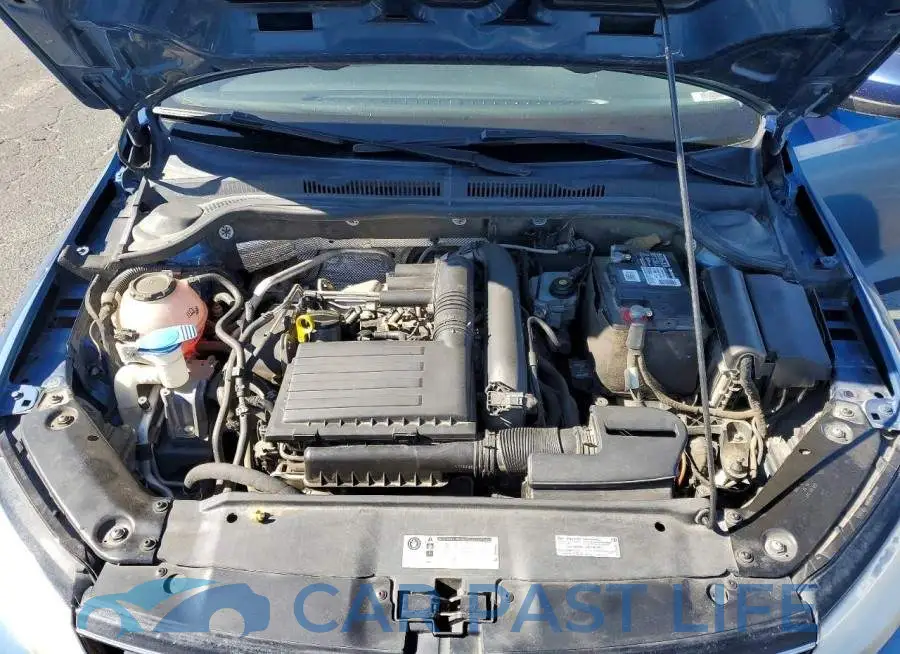 3VW2B7AJ2JM259460# 11