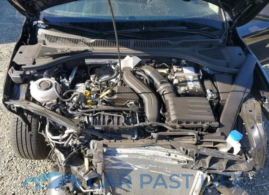 3VW7X7BU5SM059870# 11