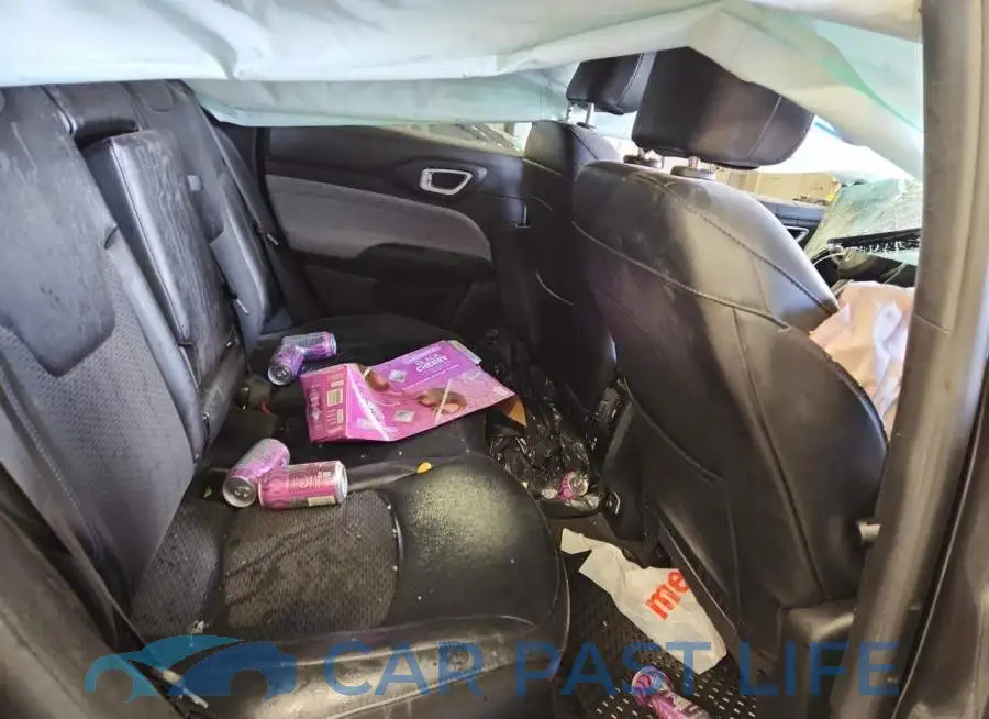3C4NJDBN2PT521964# 11