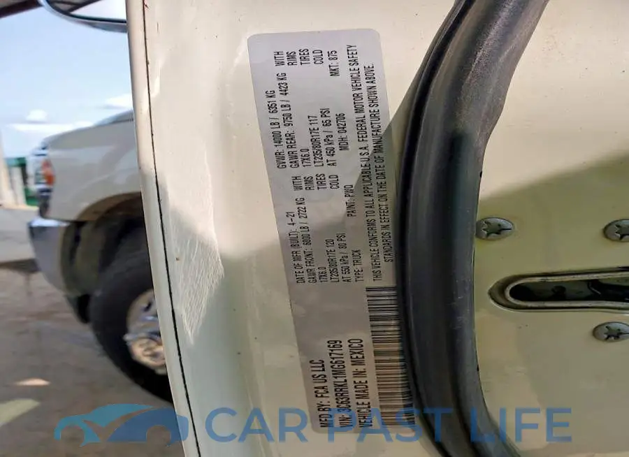 3C63RRKL1MG617169# 12
