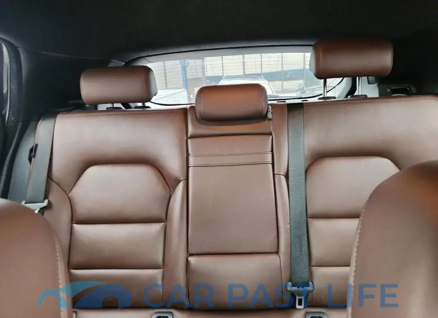 SJKCH5CR1JA051724# 10