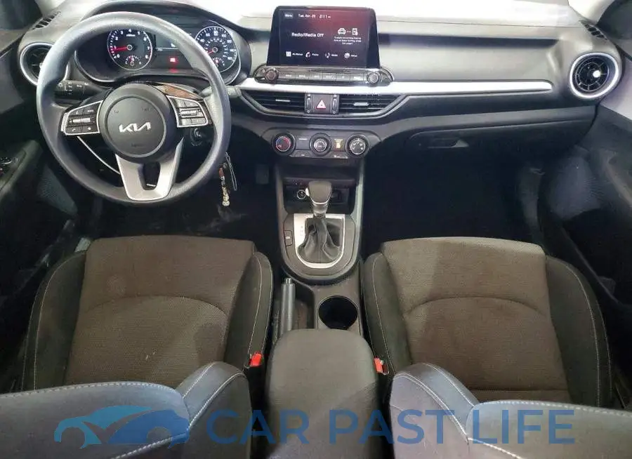 3KPF24AD5RE702283# 8
