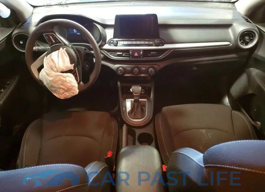 3KPF24AD6ME351599# 8