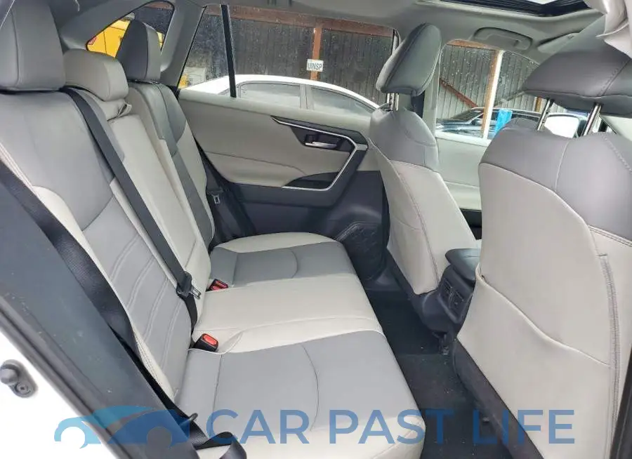 2T3A1RFV3KW077498# 11
