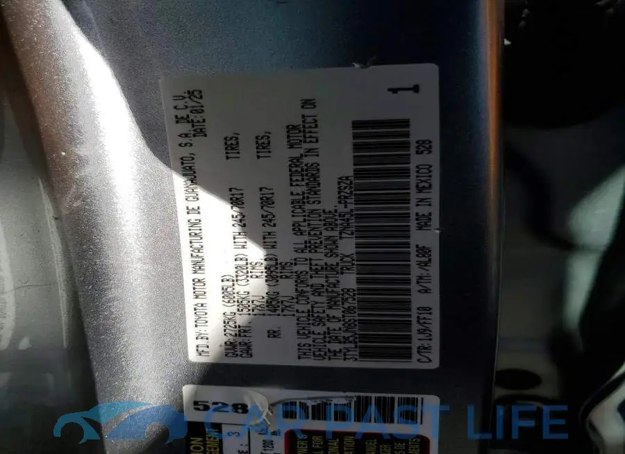 3TYLB5JN8ST067528# 12