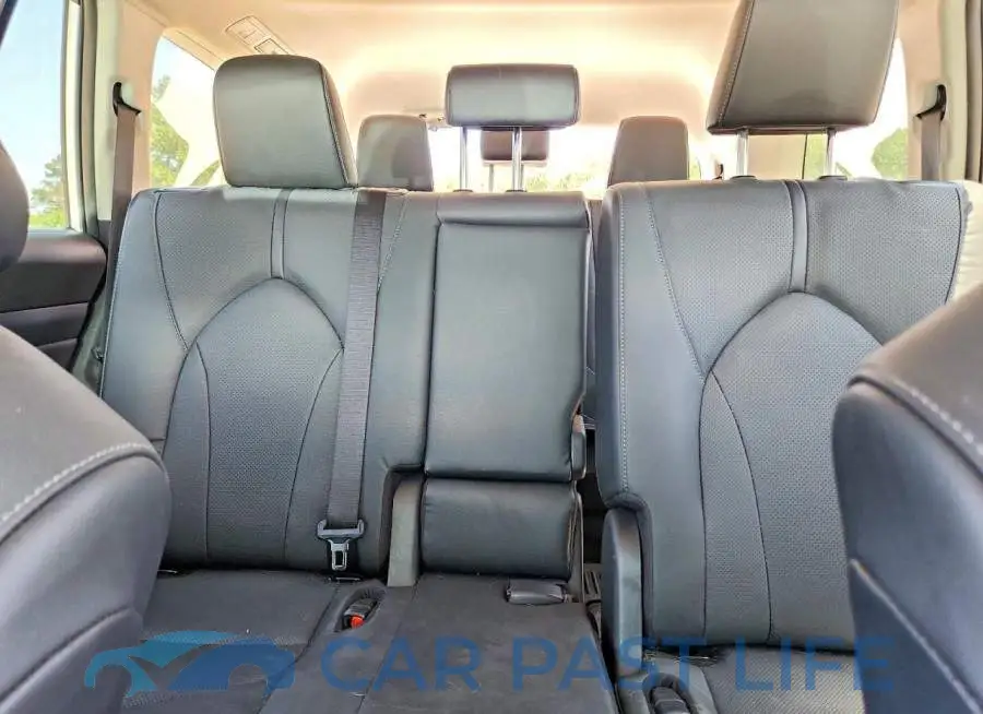 5TDAAAB50RS042081# 10