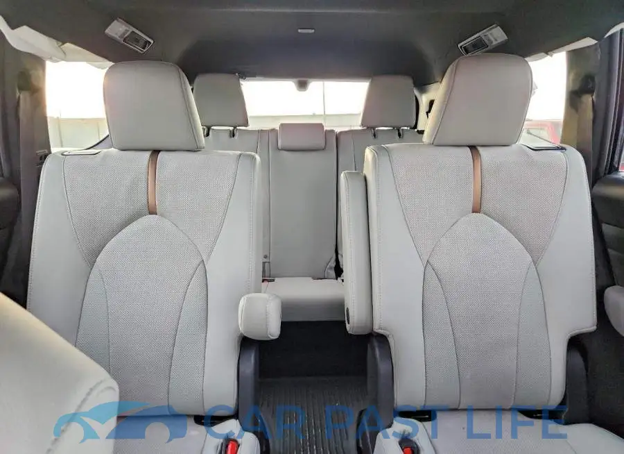 5TDADAB56SS025539# 10