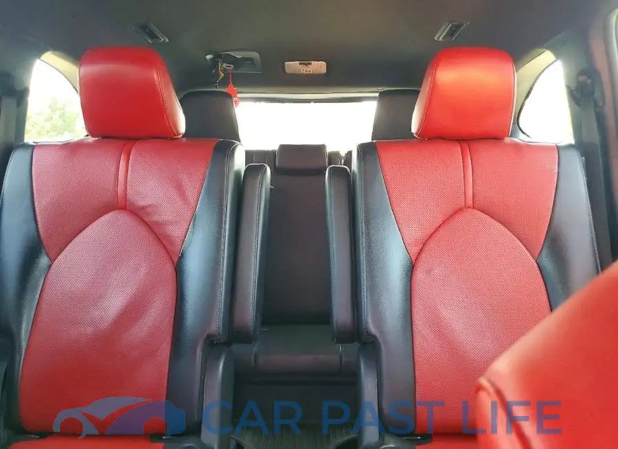 5TDKDRBH2RS533806# 10