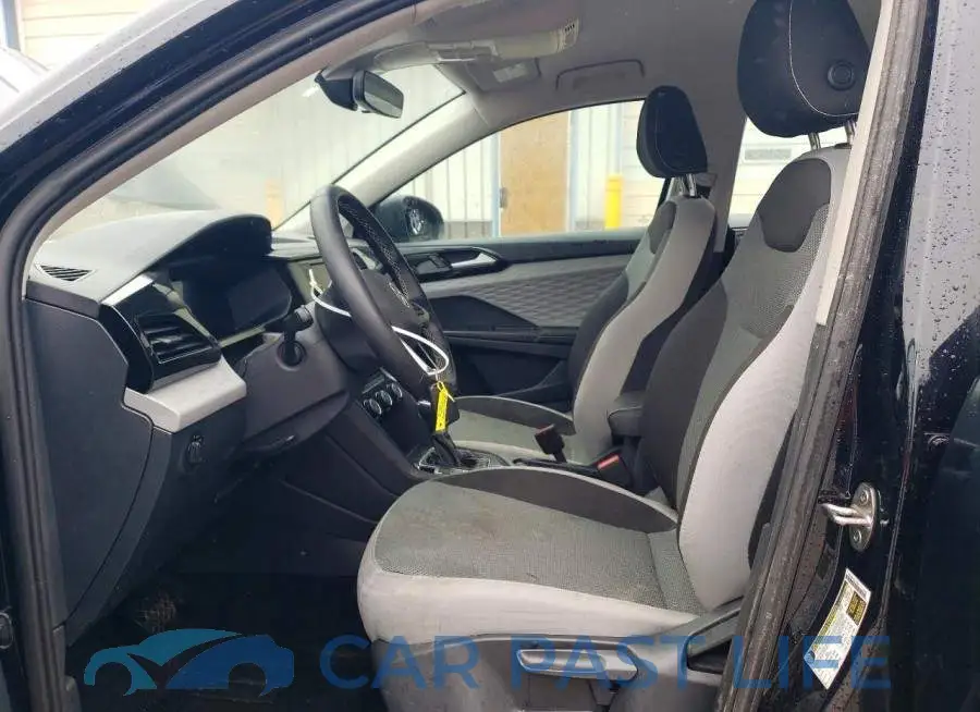 3VV8X7B27RM122095# 7