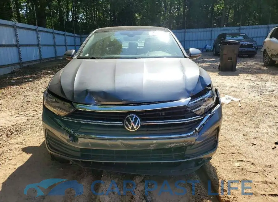 3VW7M7BU4NM003366# 5