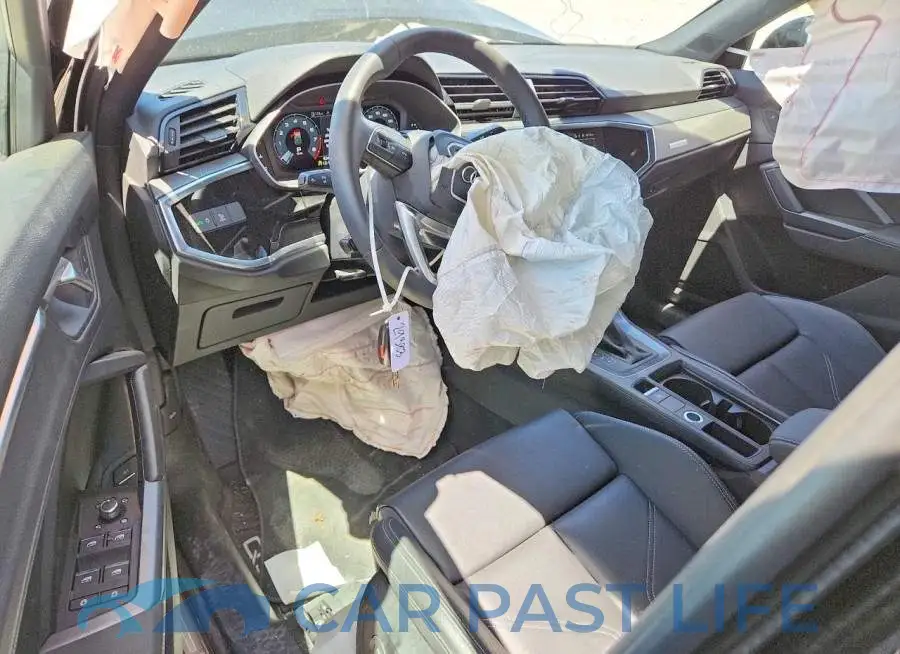 WA1DECF33S1031384# 8