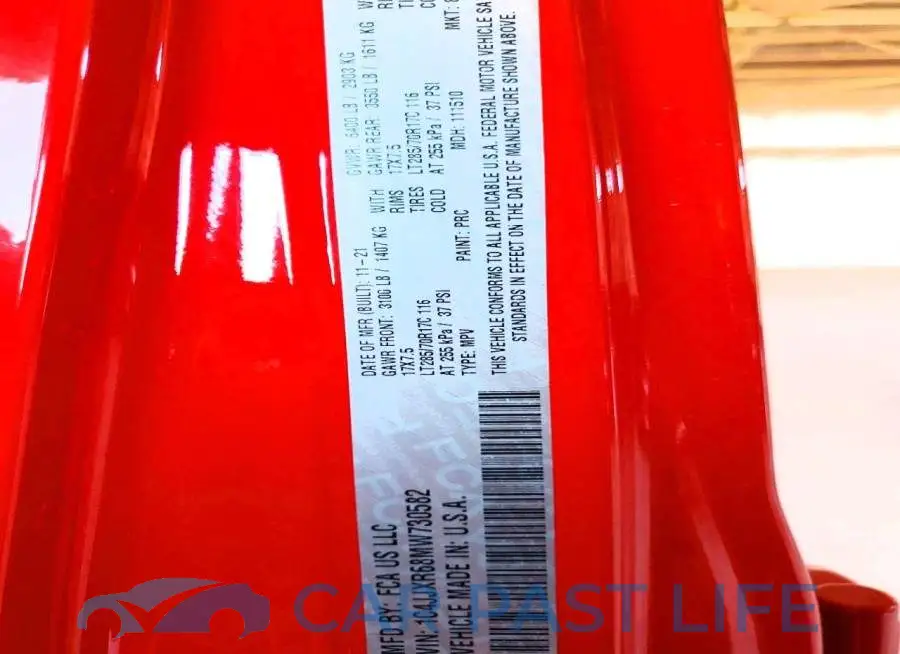 1C4JJXR68MW730582# 12