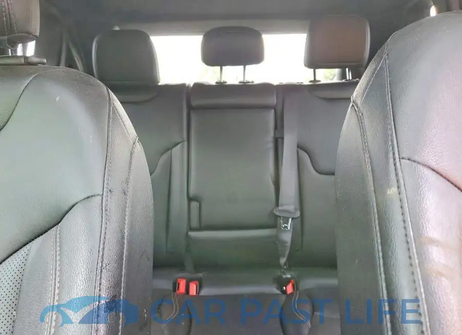 3C4NJDCN3RT164117# 10