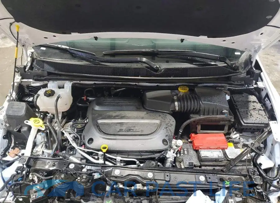 2C4RC1BGXTR260690# 12