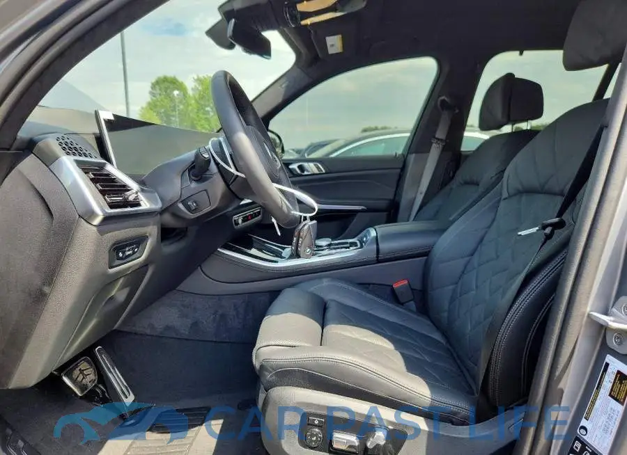 5UX23EU04T9136704# 7