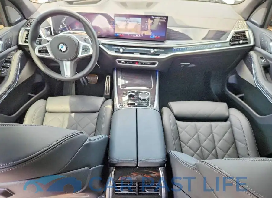 5UX23EU04T9136704# 8