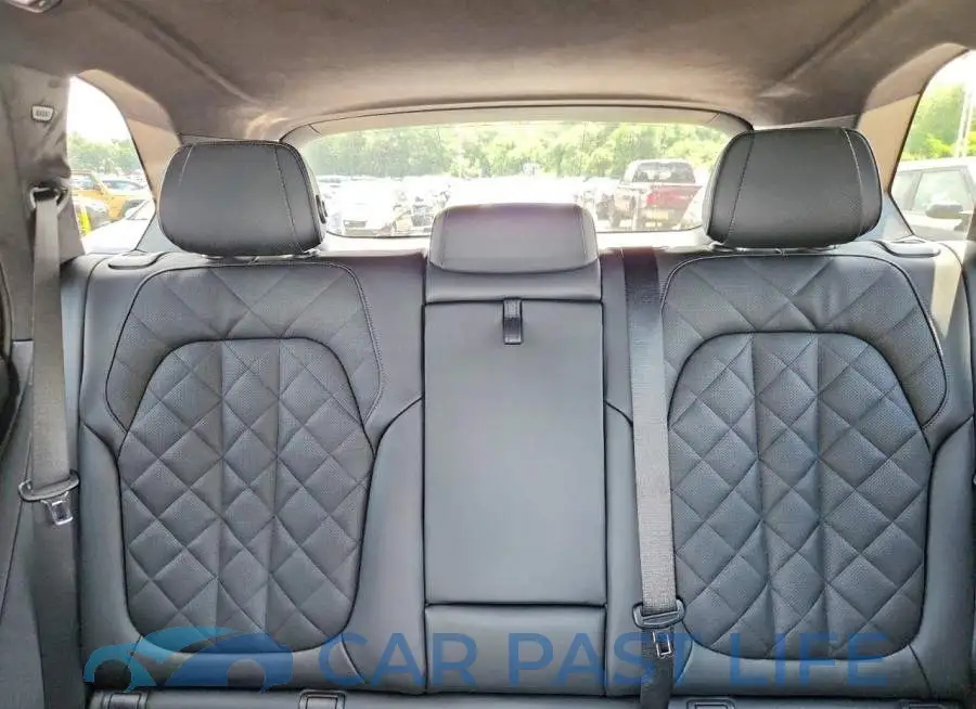 5UX23EU04T9136704# 10