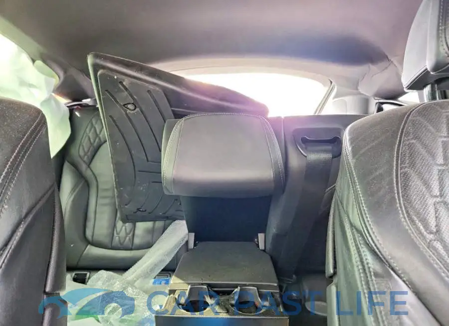 5UXCY8C07M9D95829# 10