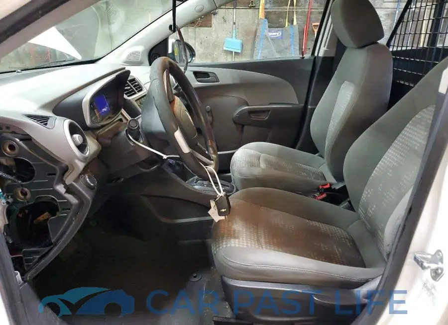 1G1JG6SHXJ4105234# 7