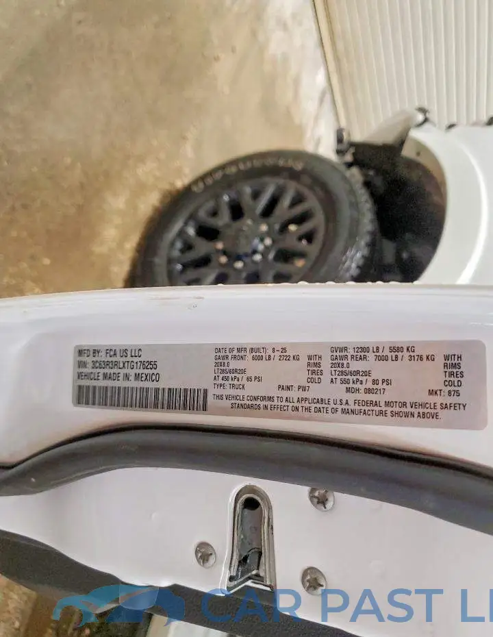 3C63R3RLXTG176255# 13