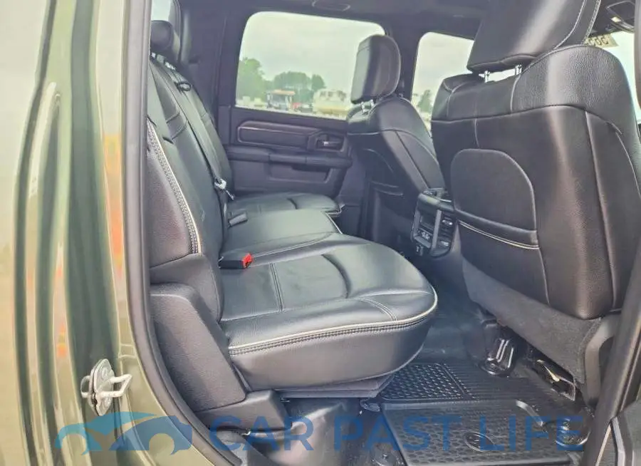 3C6TR5EJ8RG115317# 10