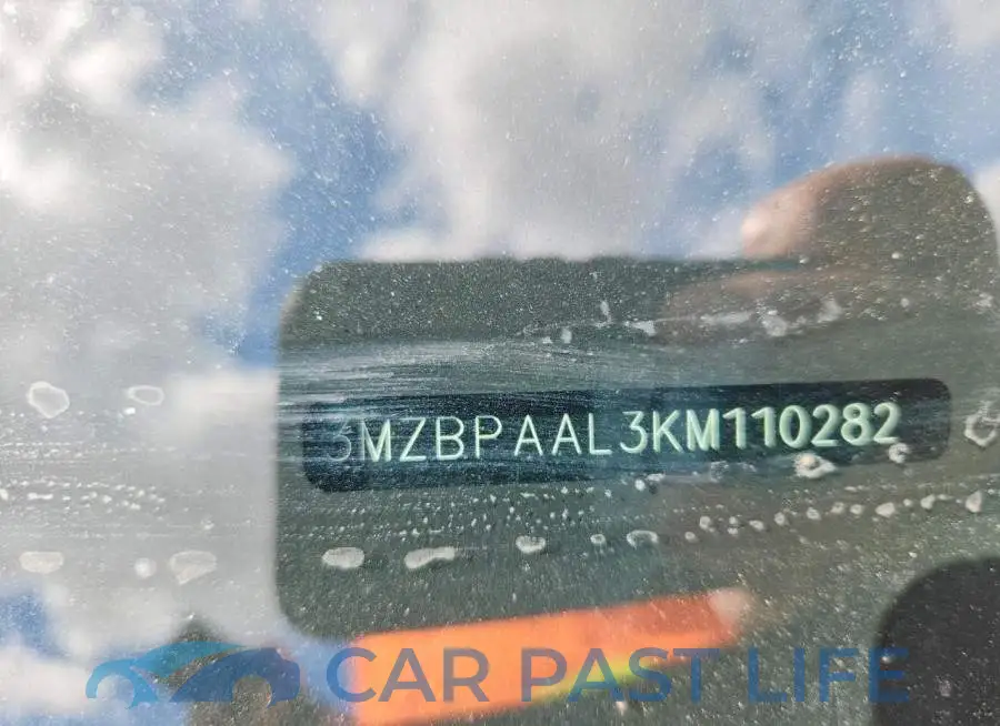 3MZBPAAL3KM110282# 12