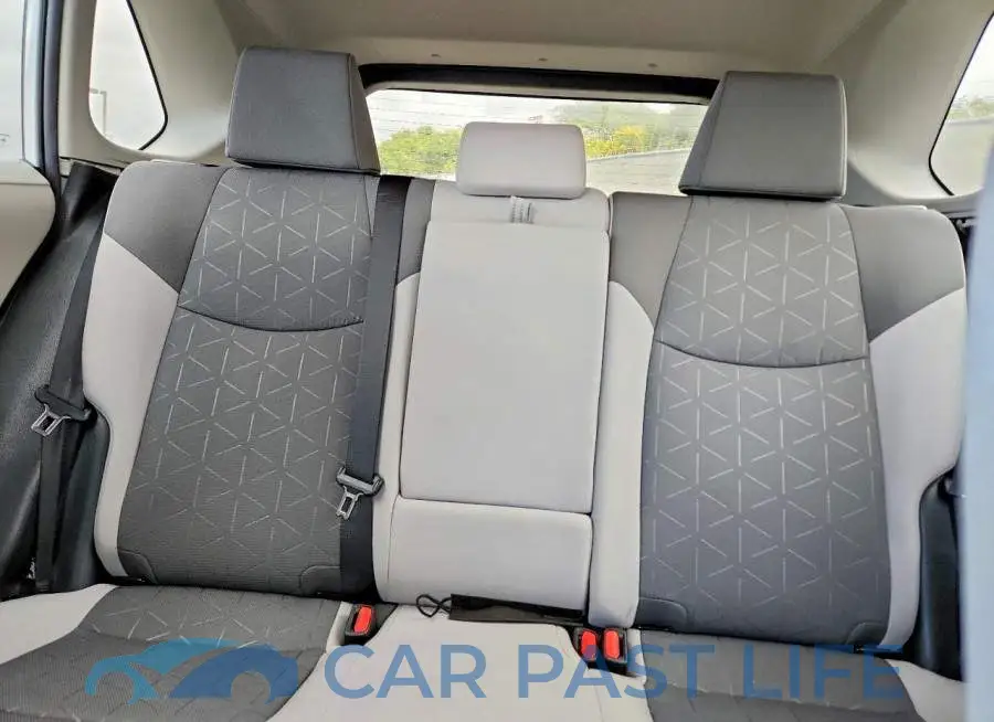 2T3W1RFV3MW125137# 10