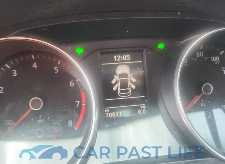 1VWBT7A32HC025605# 9