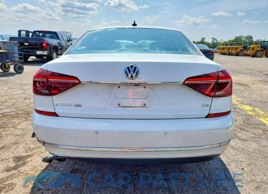 1VWCA7A30JC010908# 6