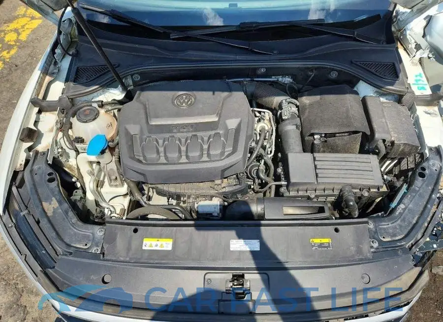 1VWCA7A30JC010908# 11