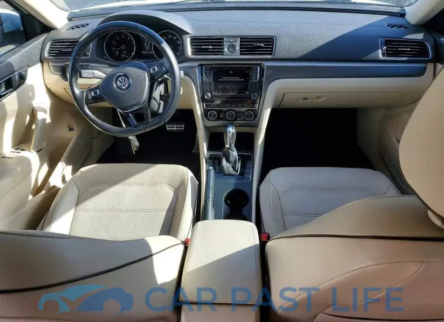 1VWDT7A30HC053556# 8