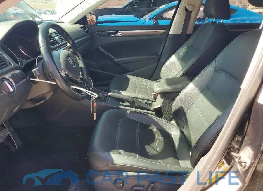 1VWDT7A36HC051651# 7