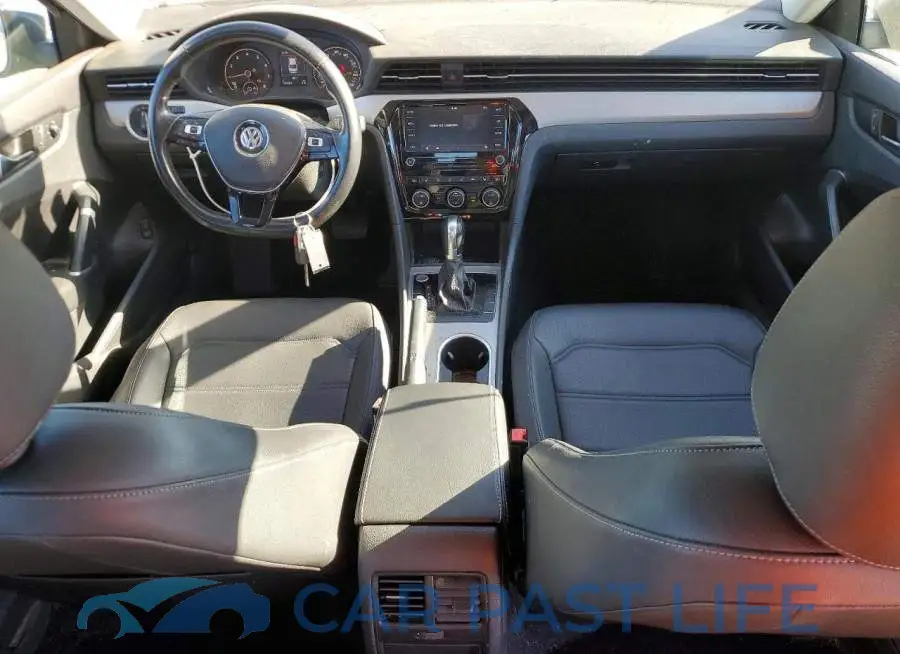 1VWSA7A31LC015940# 8