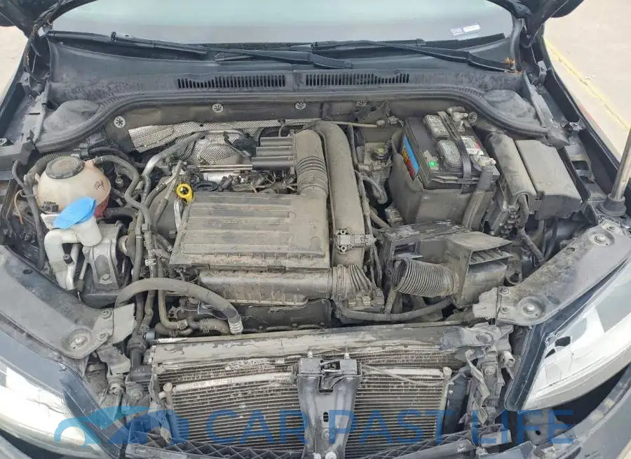 3VW167AJ1JM222710# 11