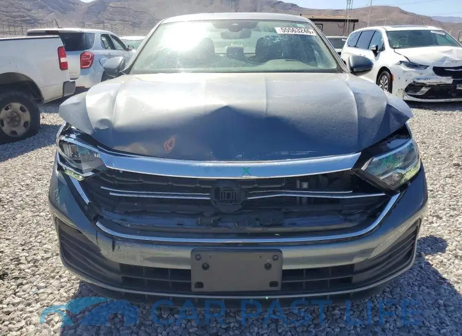 3VW5M7BU7RM026833# 5