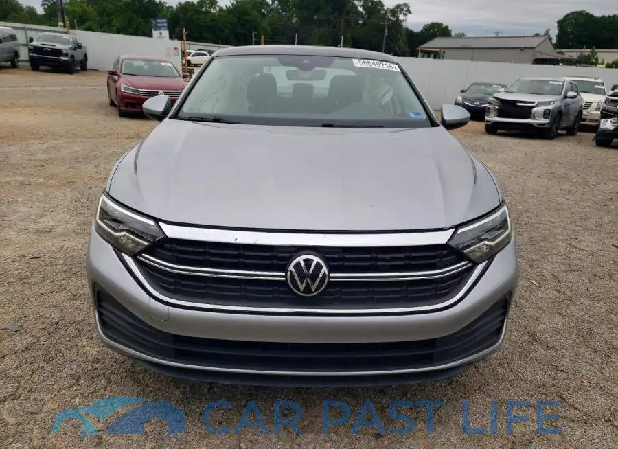 3VW7M7BU0RM035429# 5