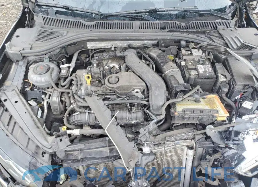 3VW7M7BU6RM032325# 11
