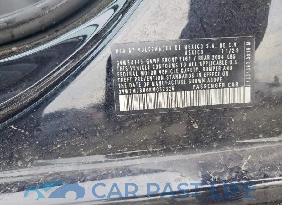 3VW7M7BU6RM032325# 12