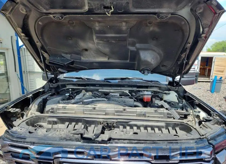 1GT19XEY8RF335096# 11