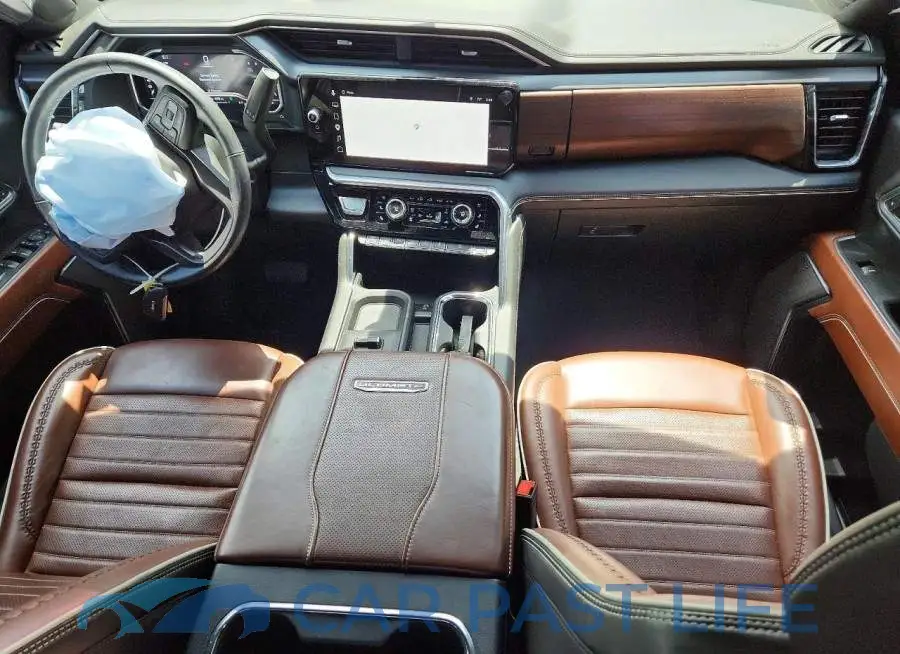 1GT19XEY8RF335096# 8