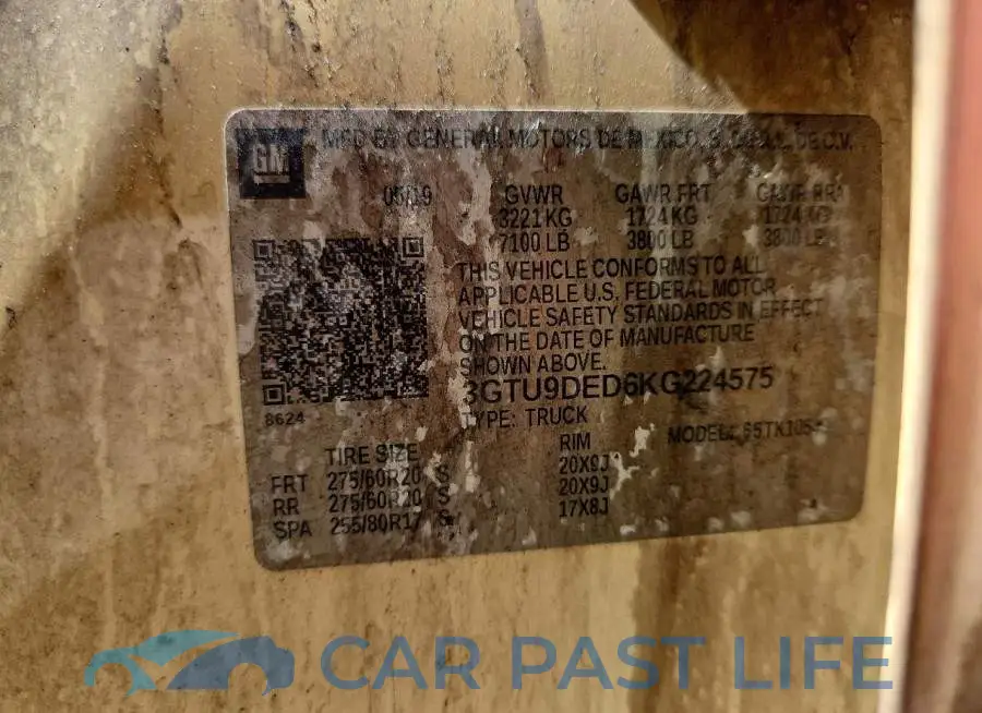3GTU9DED6KG224575# 12