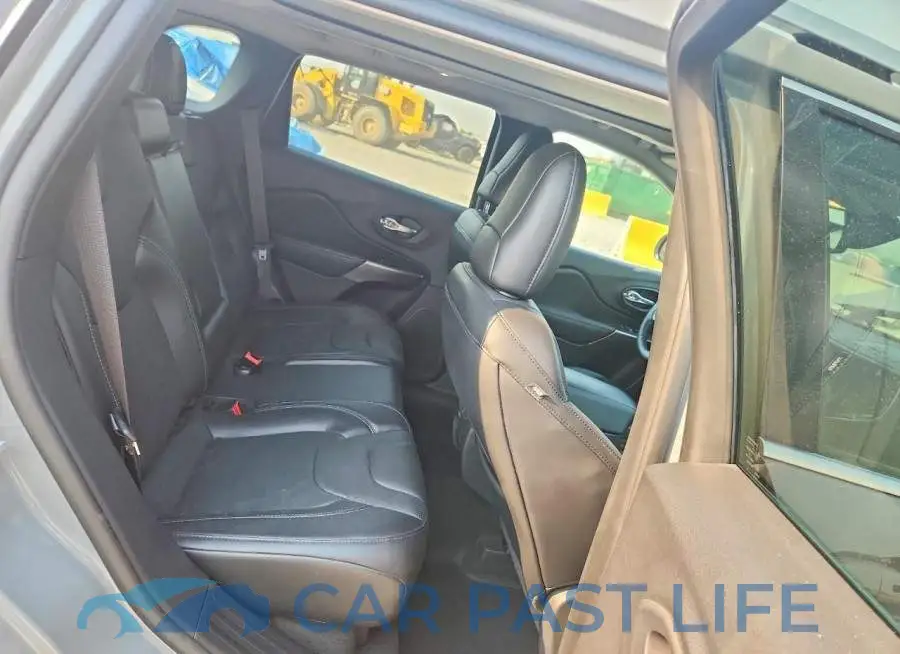 1C4PJMDX2LD575370# 11