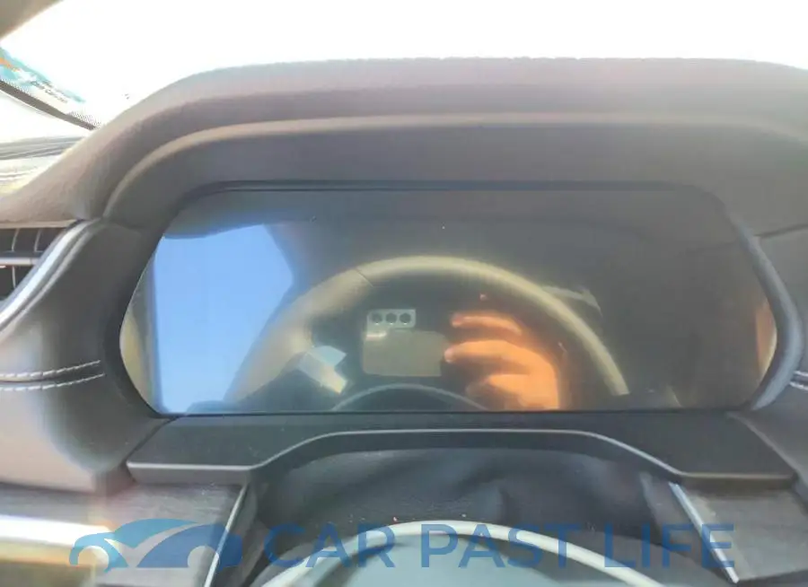 1C4RJHBG2RC683828# 9