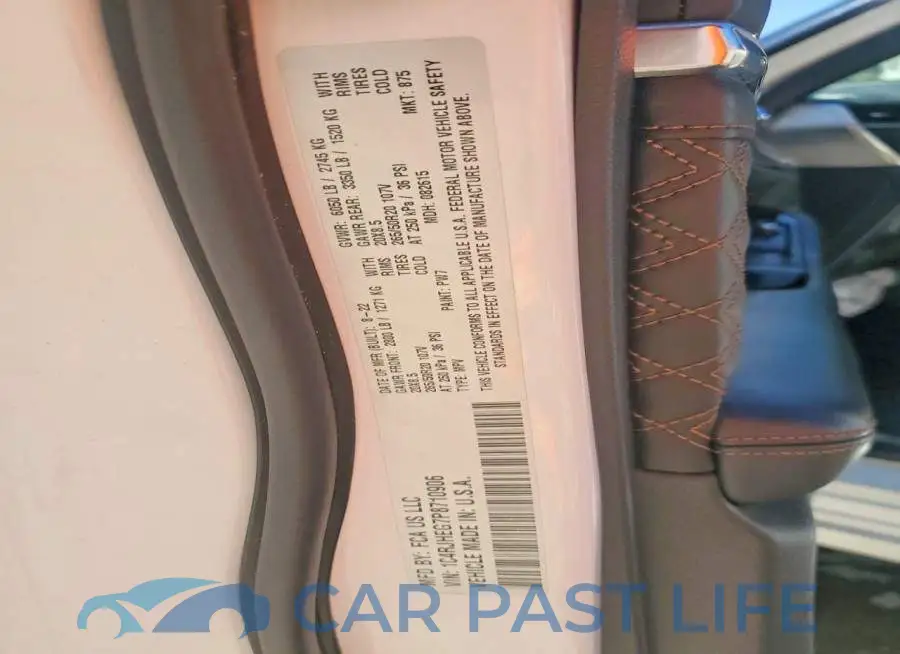 1C4RJHEG7P8710906# 14
