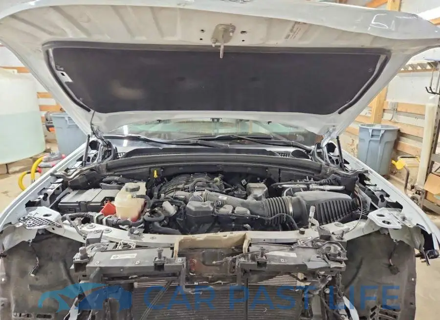 1C4RJKAG7R8620127# 12